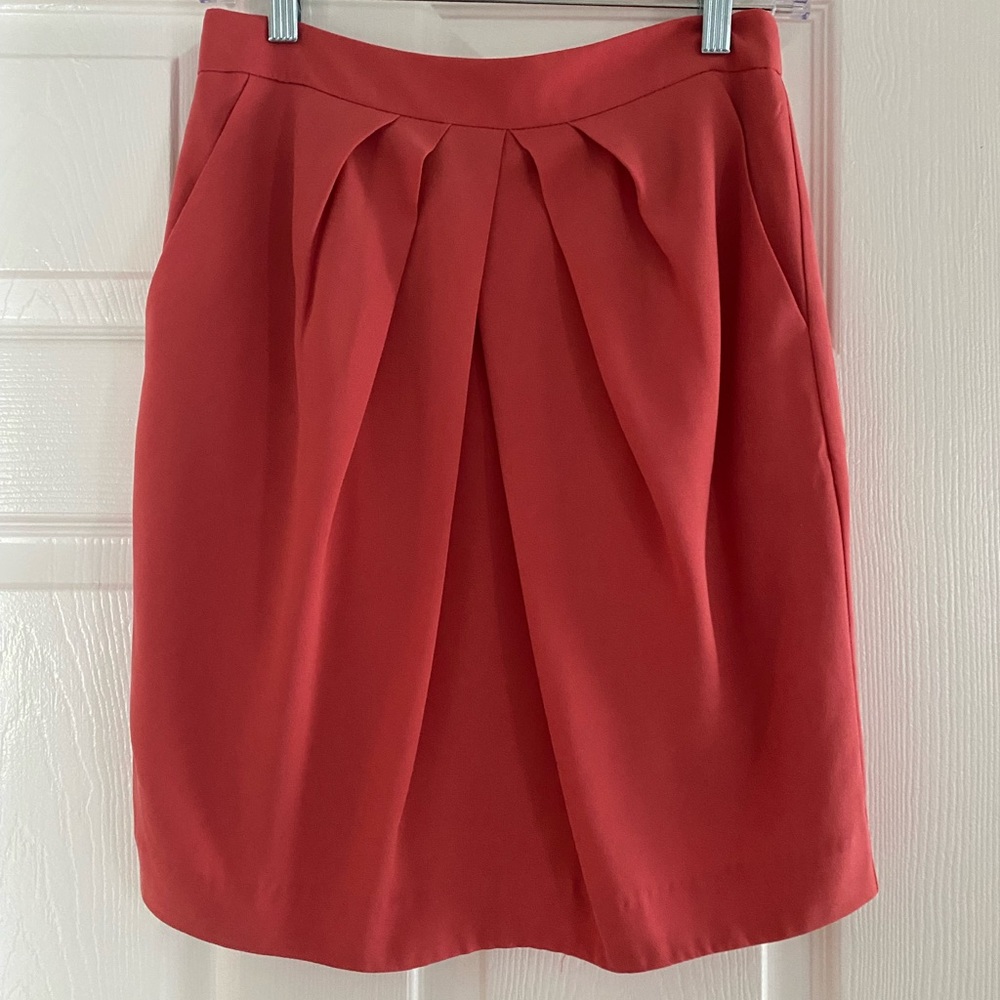 Pleaded skirt
